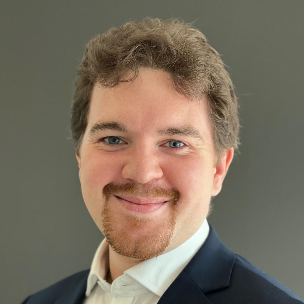 Patrik Hallsjö.jpg